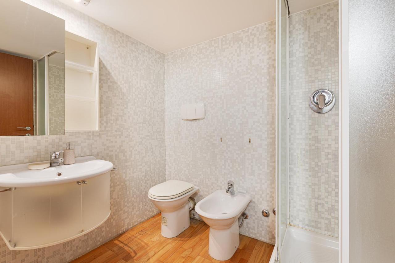 Sant'Ambrogio Design Apartment Milan Exterior photo